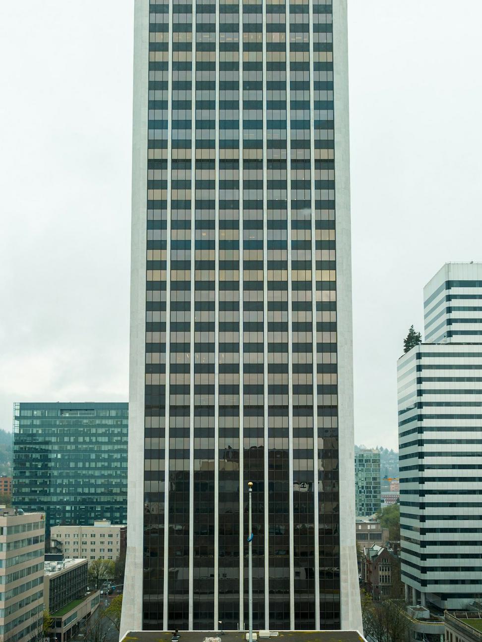 Lumareth Voidfront Legal offices